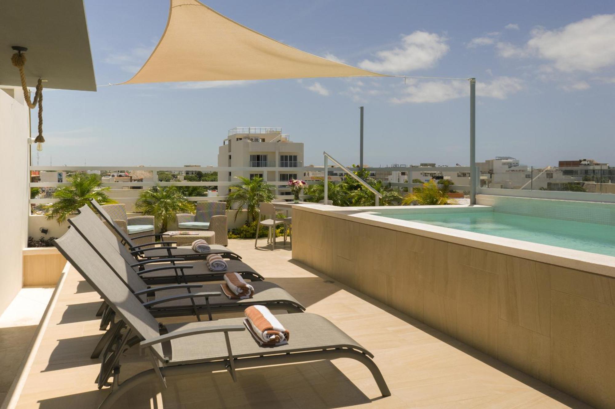 Tropic Playa Apartments بلايا ديل كارمن المظهر الخارجي الصورة
