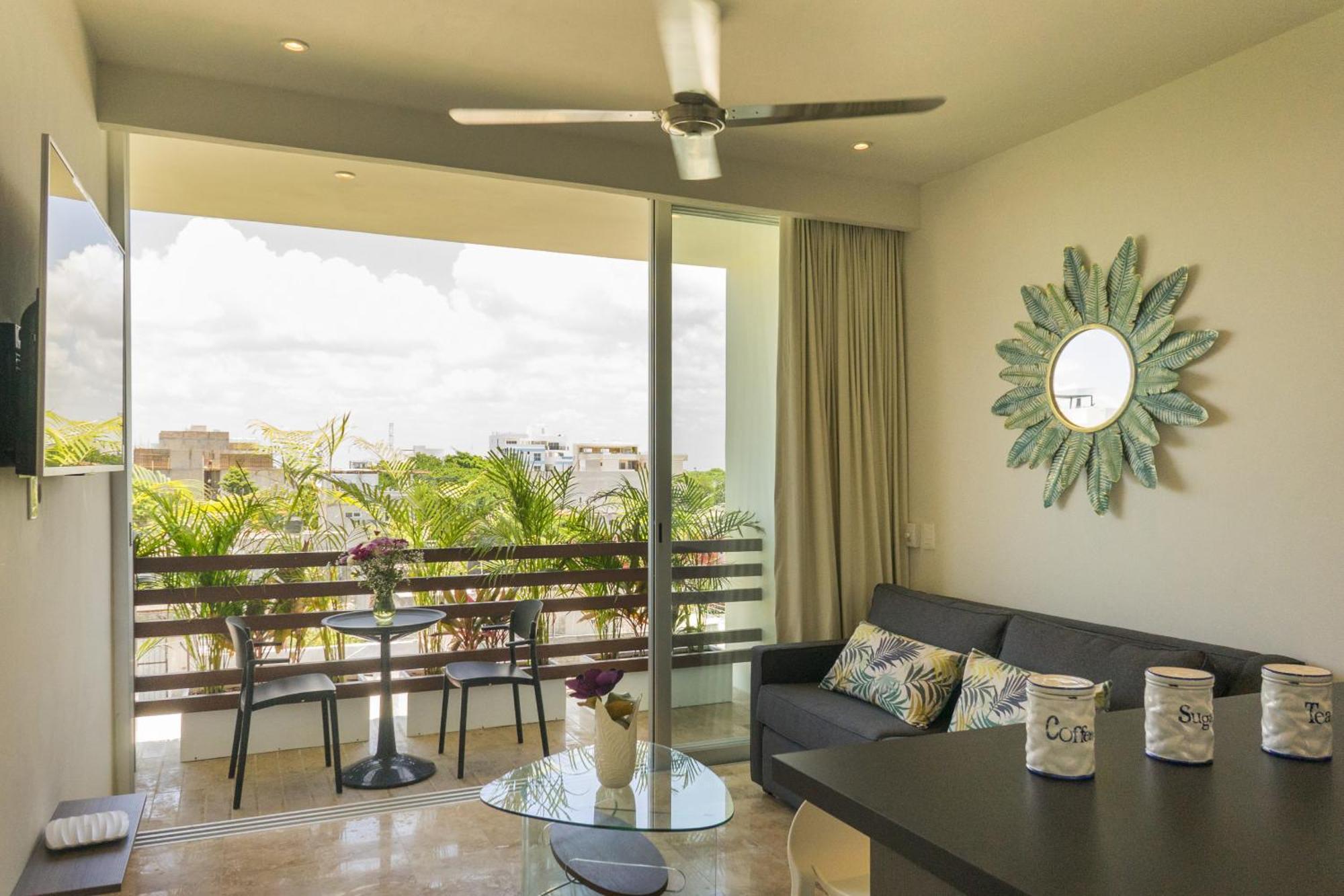 Tropic Playa Apartments بلايا ديل كارمن المظهر الخارجي الصورة